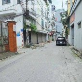 Cô Lan cán bộ về hưu gửi bán nhà trung tâm Thạch Bàn, Long Biên dưới 6.6 tỷ. DT 40m2